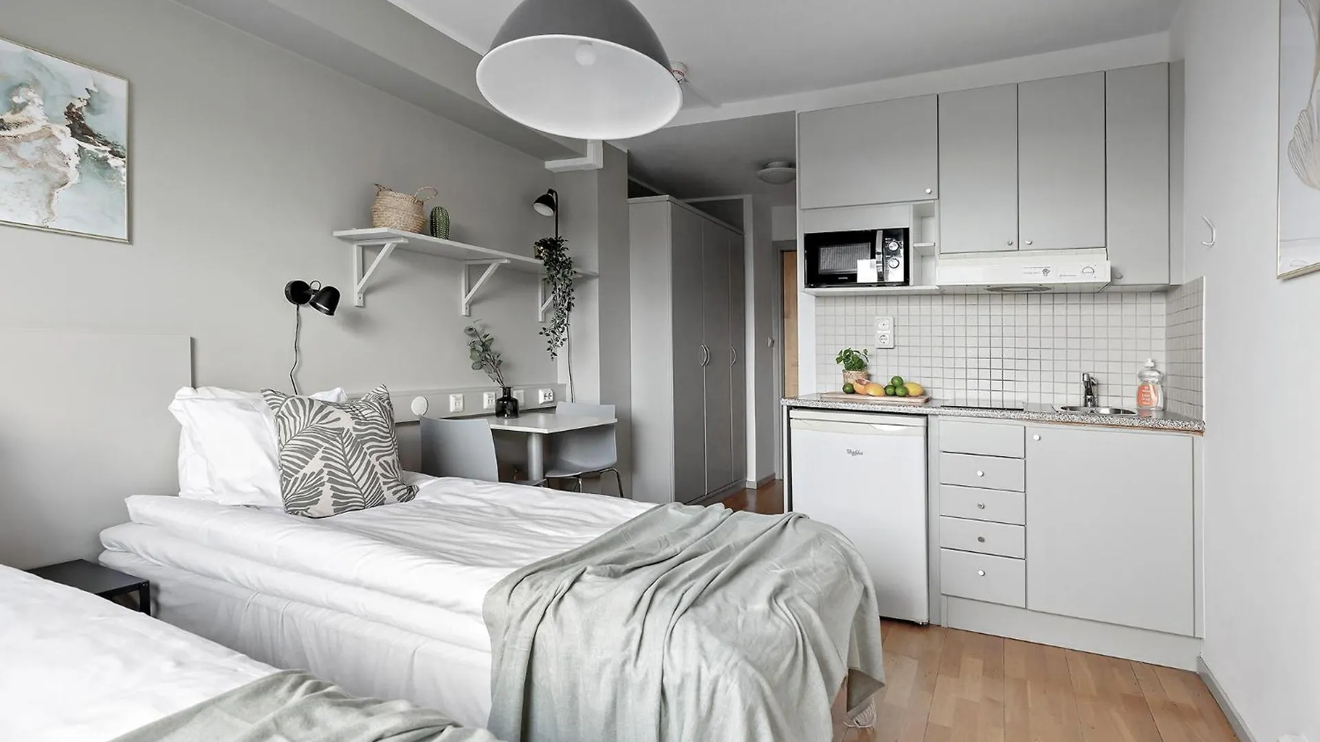 Forenom Aparthotel Stockholm Alvik Hotel